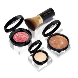 imageLAURA GELLER NEW YORK Daily Routine Kit 4 PC Baked BalancenBrighten Foundation Light  Retractable Kabuki Brush  BlushNBrighten Tropic Hues  Original Baked Highlighter French Vanilla07 Tan  Tropic Hues  French Vanilla
